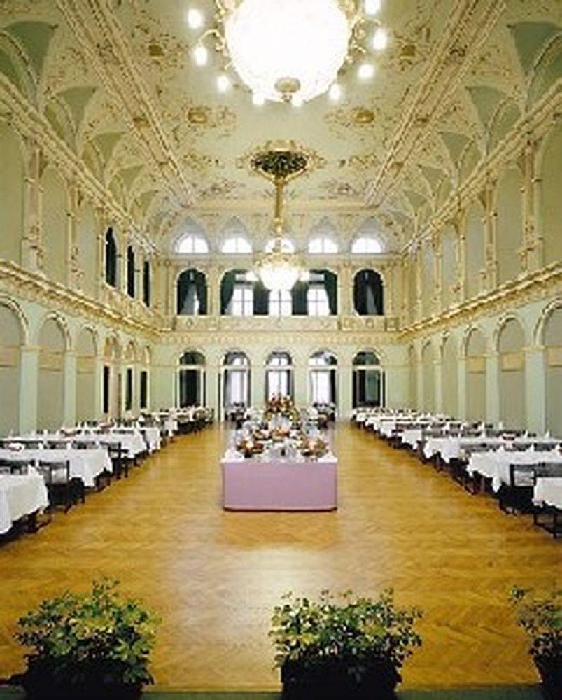 Tisza Hotel Szeged Restaurante foto